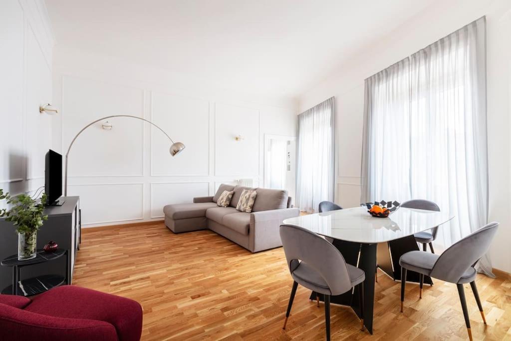 Sjr Luxury Apartment Trevi Fountain Rom Exterior foto
